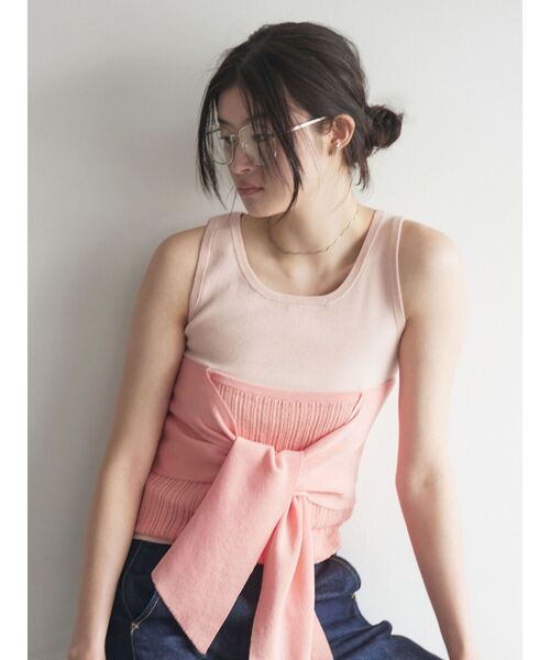 LAGUNAMOON（ラグナムーン）の「レイヤードデザインノースリニット（ニット/セーター・レディース・ホワイト/ブラック/ピンク・FREE）」の4枚目の写真