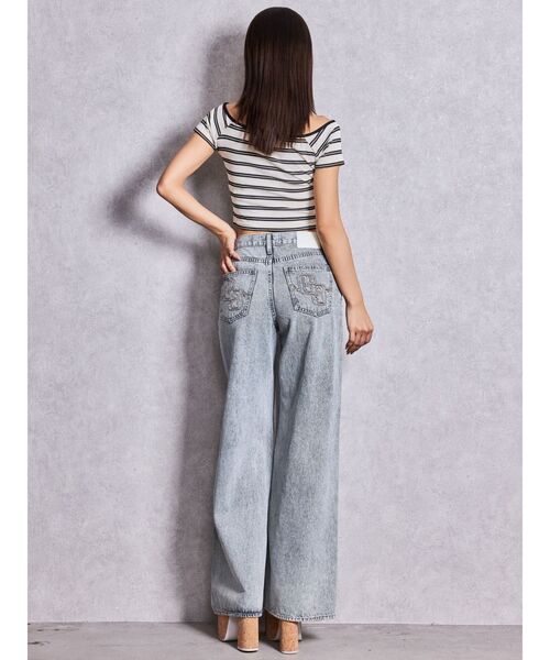 GYDA(ジェイダ)の「ミドルウエストGYDA chainワイドデニムパンツ(デニムパンツ・レディース・ブルー/ライトブルー・MEDIUM/SMALL)」の20枚目の写真