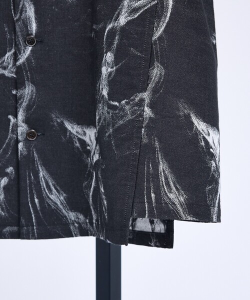 5351 POUR LES HOMMES（ゴーサンゴーイチプールオム）の「【セットアップ対応】スモーク ジャガード 半袖シャツ（シャツ/ブラウス・メンズ・インディゴブルー/ブラック・44/50/48/46）」の6枚目の写真