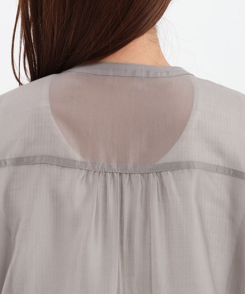 Andemiu（アンデミュウ）の「ポケツキシアーブルゾン656241（ブルゾン・レディース・グレイッシュベージュ/ネイビー・FREE）」の11枚目の写真