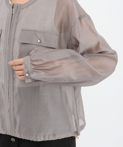 Andemiu（アンデミュウ）の「ポケツキシアーブルゾン656241（ブルゾン・レディース・グレイッシュベージュ/ネイビー・FREE）」の14枚目の写真