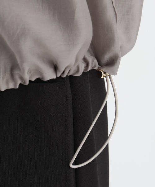 Andemiu（アンデミュウ）の「ポケツキシアーブルゾン656241（ブルゾン・レディース・グレイッシュベージュ/ネイビー・FREE）」の16枚目の写真