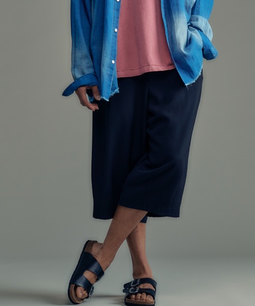 ADAM PATEK(アダムパテック)の「【ADAMPATEK/アダムパテック】twill cropped wide easy trousers ツイルクロップドイージートラウザ(その他パンツ・レディース・ブラック/グレー・1/2)」の1枚目の写真