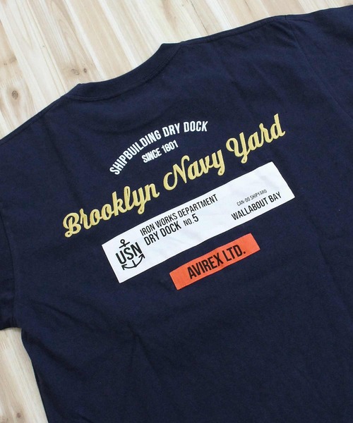 AVIREX(アヴィレックス)の「S/S PATCHED TEE "Brooklyn"(Tシャツ/カットソー・メンズ・オレンジ/ネイビー/ブラック/ホワイト・L/XXL/XL/M)」の16枚目の写真