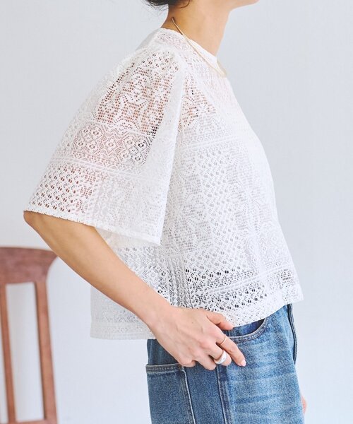 LIVETART（リヴェタート）の「《ZOZO先行予約開始》フレアスリーブレースプルオーバー（シャツ/ブラウス・レディース・ホワイト/ブラック・FREE）」の6枚目の写真