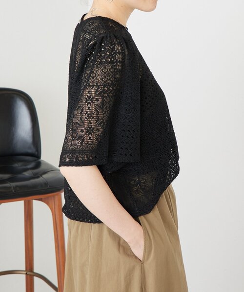 LIVETART（リヴェタート）の「《ZOZO先行予約開始》フレアスリーブレースプルオーバー（シャツ/ブラウス・レディース・ホワイト/ブラック・FREE）」の14枚目の写真