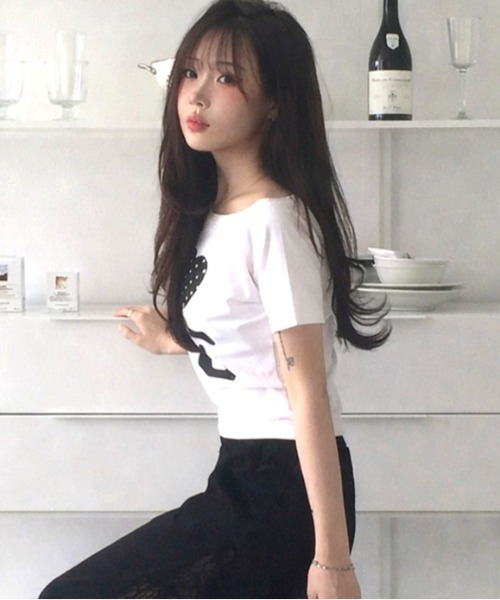 SHEENA(シーナ)の「LOVEドットロゴワンショルダーTシャツ(Tシャツ/カットソー・レディース・ブラック/ホワイト・M)」の8枚目の写真