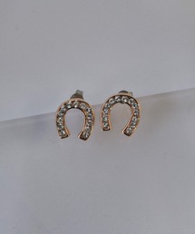 【LA MUE】日本製 ニッケルフリー ホースシュー ピアス