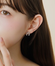 【LA MUE】日本製 ニッケルフリー ホースシュー ピアス