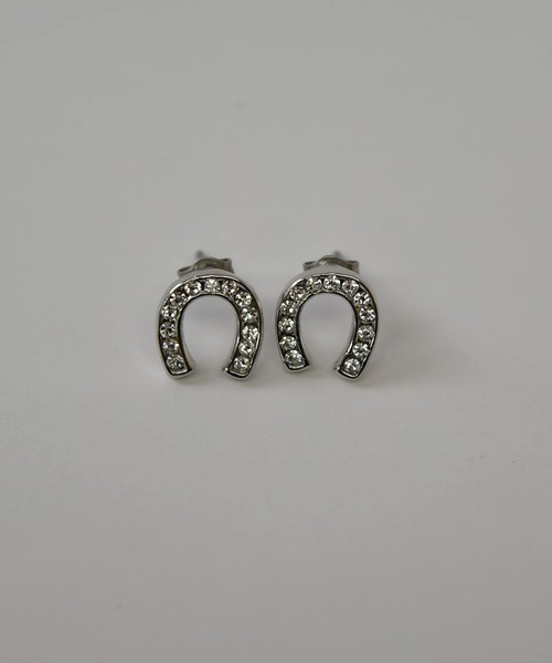 LA MUe(ラミュー)の「【LA MUE】日本製 ニッケルフリー ホースシュー ピアス(ピアス(両耳用)・レディース・シルバー/ゴールド/ピンクゴールド・FREE)」の9枚目の写真