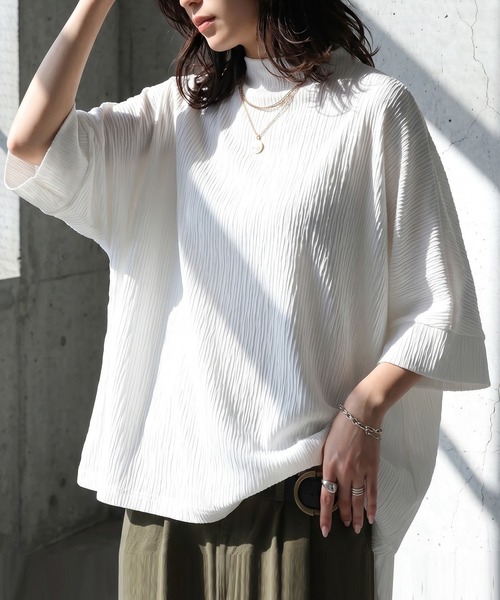antiqua(アンティカ)の「モックネック 楊柳 カットソー(Tシャツ/カットソー・レディース・ホワイト/ネイビー/ブラック・ONESIZE)」の2枚目の写真
