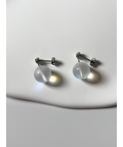 tone(トーン)の「【TOMEI LAB】ひとつぶ オーロラ マット ピアス(MA)(ピアス(両耳用)・レディース・その他・FREE)」の4枚目の写真