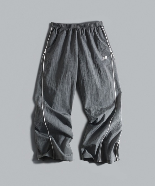 NEW BALANCE(ニューバランス)の「スポーツレガシーパンツ(スウェットパンツ・レディース・ダークグレー・SMALL/MEDIUM/LARGE/X-LARGE)」の1枚目の写真
