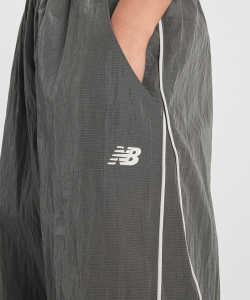 NEW BALANCE(ニューバランス)の「スポーツレガシーパンツ(スウェットパンツ・レディース・ダークグレー・SMALL/MEDIUM/LARGE/X-LARGE)」の5枚目の写真