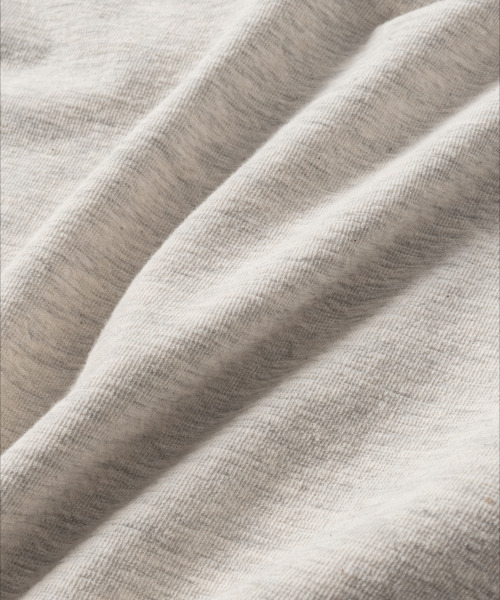 NONBLANK（ノンブランク）の「ミニマルサッカーTシャツ_MELANGE IVORY（Tシャツ/カットソー・メンズ・アイボリー・MEDIUM/LARGE/X-LARGE）」の6枚目の写真