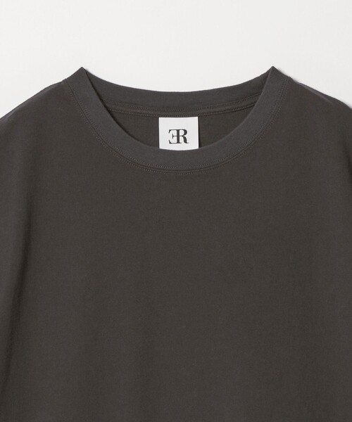ER(イーアール)の「<ER>ロゴ ショートスリーブTシャツ(Tシャツ/カットソー・レディース・ブラック/ライトグレー/ダークグレー・FREE)」の9枚目の写真