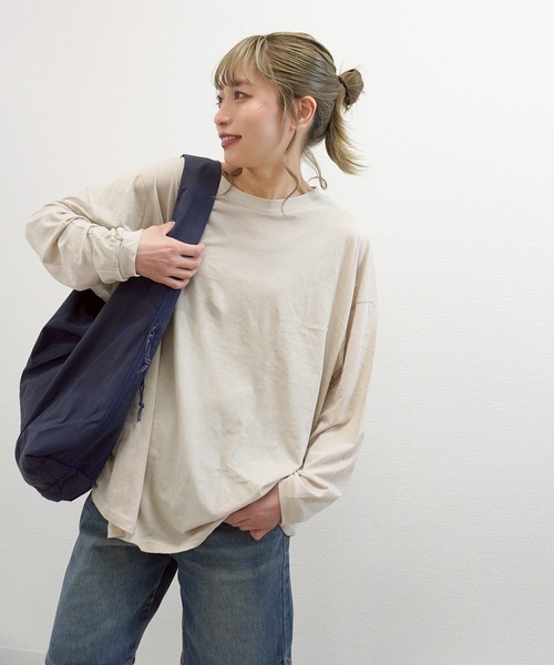 gossara(ゴサラ)の「【程よいオーバーサイズ】リラックススタイルBIGロンT(Tシャツ/カットソー・レディース・ブラック/ホワイト/ベージュ・FREE)」の4枚目の写真