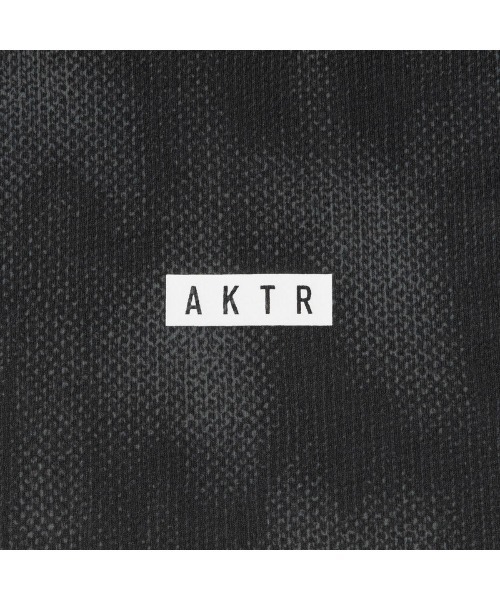 AKTR（アクター）の「AKTR MELT CAMO LOOSE FIT SPORTS TEE（アクター メルト カモ ルーズフィット スポーツ Tシャツ）（Tシャツ/カットソー・メンズ・ベージュ系/ブラック系・X-LARGE/XX-LARGE/MEDIUM/LARGE）」の8枚目の写真