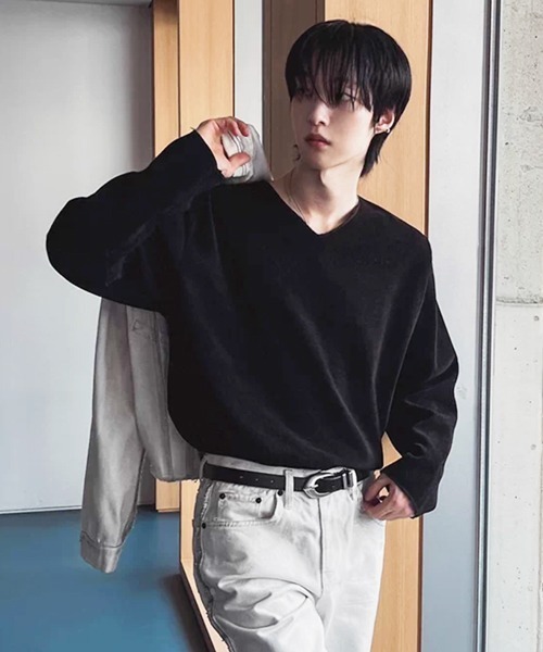 NOWLE(ノウル)の「【NOWLE】Vネック リブテクスチャー ロングスリーブ Tシャツ カットソー(Tシャツ/カットソー・メンズ・ブラウン/ブラック・X-LARGE/LARGE/MEDIUM)」の5枚目の写真