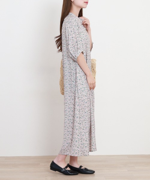 Anna Nicola(アンナニコラ)の「Anna Nicola 小花柄プリントワンピース(ワンピース・レディース・ブラック/ベージュ・38)」の9枚目の写真