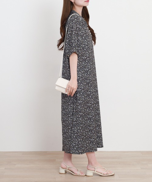 Anna Nicola(アンナニコラ)の「Anna Nicola 小花柄プリントワンピース(ワンピース・レディース・ブラック/ベージュ・38)」の5枚目の写真