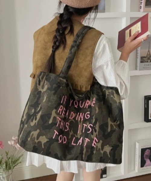 Vipoa(ヴィポア)の「Logo print tote bag(トートバッグ・レディース・グレー/カモフラージュ・FREE)」の22枚目の写真
