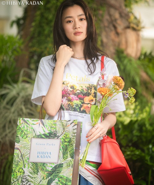 Green Parks(グリーンパークス)の「日比谷花壇コラボカラーTEE(Tシャツ/カットソー・レディース・オフホワイト/チャコールグレー・FREE)」の12枚目の写真
