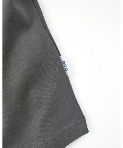 999HUMANITY(999ヒューマニティ)の「EVDロゴハーフTシャツ(チャコール)(Tシャツ/カットソー・レディース・その他・1(S)/2(M)/3(L)/OS/0(XS)/4(XL))」の5枚目の写真