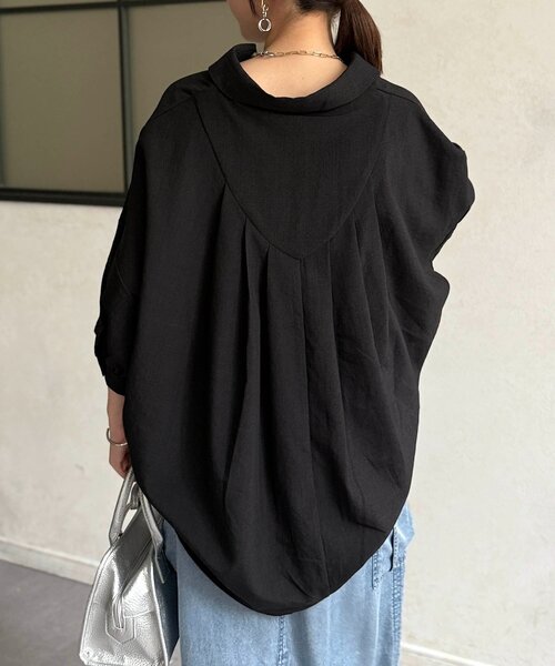 Chez toi(シェトワ)の「リネンライクBACKタックブラウス(シャツ/ブラウス・レディース・ブラック/オフホワイト/ブラウン・FREE)」の20枚目の写真