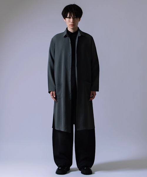 Crownor(クラウノアー)の「ロング丈 ルーズ シャツ(シャツ/ブラウス・メンズ・ブルーグレー/ベージュ/チャコール・LARGE/MEDIUM/SMALL)」の12枚目の写真