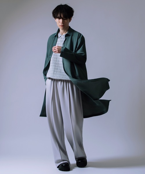 Crownor(クラウノアー)の「ロング丈 ルーズ シャツ(シャツ/ブラウス・メンズ・ブルーグレー/ベージュ/チャコール・LARGE/MEDIUM/SMALL)」の7枚目の写真