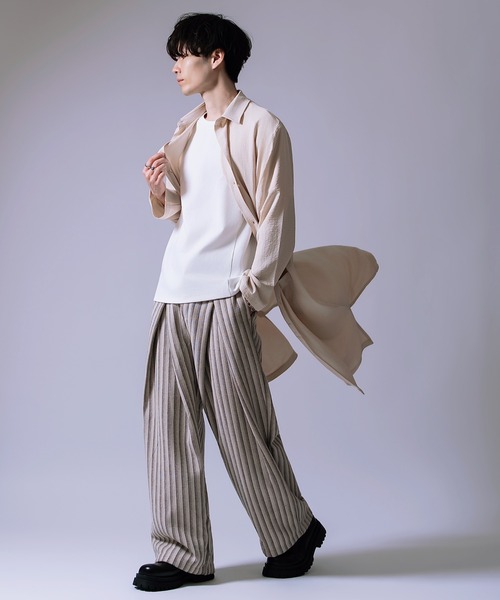 Crownor(クラウノアー)の「ロング丈 ルーズ シャツ(シャツ/ブラウス・メンズ・ブルーグレー/ベージュ/チャコール・LARGE/MEDIUM/SMALL)」の17枚目の写真