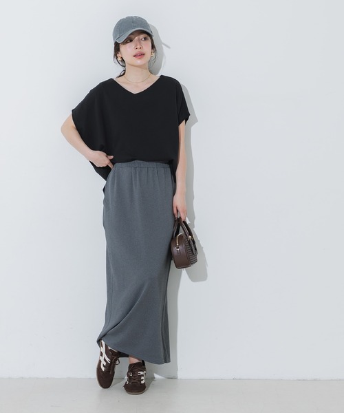 coca(coca)(コカ)の「COTTON from the U.S. ドルマンVネックTシャツ(Tシャツ/カットソー・レディース・ブルー/ブラック/アイボリー・L/M/S)」の10枚目の写真