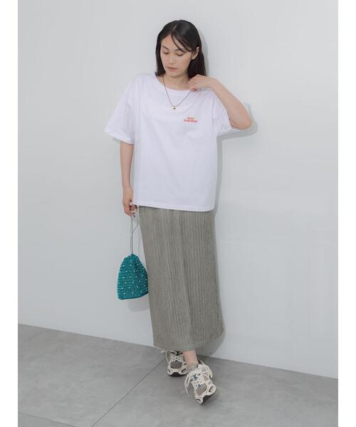 Te chichi(テチチ)の「胸刺繍&バックプリントBIGTシャツ(Tシャツ/カットソー・レディース・オフホワイト/ブラウン/グレー/チャコールグレー・F)」の5枚目の写真