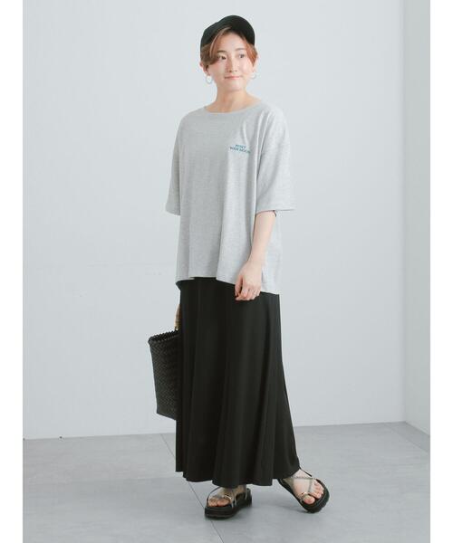 Te chichi(テチチ)の「胸刺繍&バックプリントBIGTシャツ(Tシャツ/カットソー・レディース・オフホワイト/ブラウン/グレー/チャコールグレー・F)」の12枚目の写真