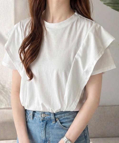 Amulet(アミュレット)の「シンプルコーデに華やぎを添えるデザイン ラッフルフリルスリーブTシャツ(Tシャツ/カットソー・レディース・ホワイト/ブラック・FREE)」の9枚目の写真