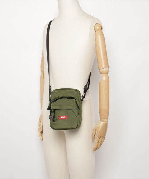 FTC（エフティーシー）の「SHOULDER BAG（ショルダーバッグ・メンズ・ブラック/パープル/オリーブ・ONE SIZE）」の12枚目の写真