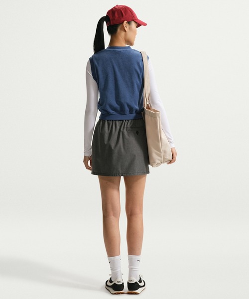 NIKE(ナイキ)の「NIKE W NSW CHLL TRRY TWL TANK IF0574(タンクトップ・メンズ・ホワイト/ネイビー・S/M)」の3枚目の写真