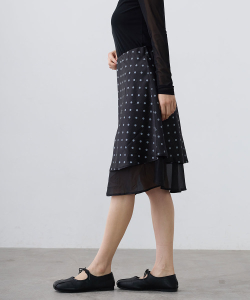 Mirette(ミレット)の「シアードットレイヤードミディスカート / Sheer Dot Layered Midi Skirt(スカート・レディース・ホワイト/ブラック・MEDIUM/SMALL/LARGE)」の8枚目の写真