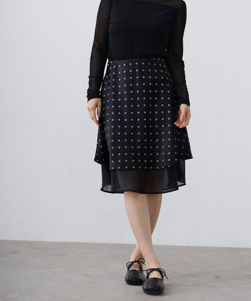 Mirette(ミレット)の「シアードットレイヤードミディスカート / Sheer Dot Layered Midi Skirt(スカート・レディース・ホワイト/ブラック・MEDIUM/SMALL/LARGE)」の18枚目の写真