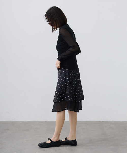 Mirette(ミレット)の「シアードットレイヤードミディスカート / Sheer Dot Layered Midi Skirt(スカート・レディース・ホワイト/ブラック・MEDIUM/SMALL/LARGE)」の22枚目の写真