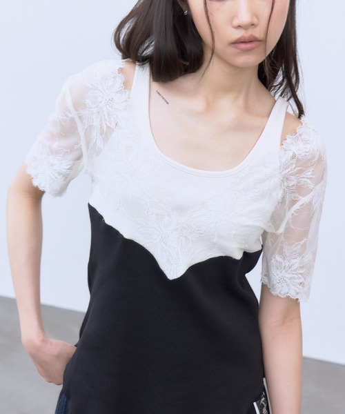 THINGS THAT MATTER(シングス ザット マター)の「SWITCHING LACE RIB TOPS / スイッチング レース リブ トップス(Tシャツ/カットソー・レディース・イエロー/ホワイト×ブラック/ブラック・FREE)」の4枚目の写真