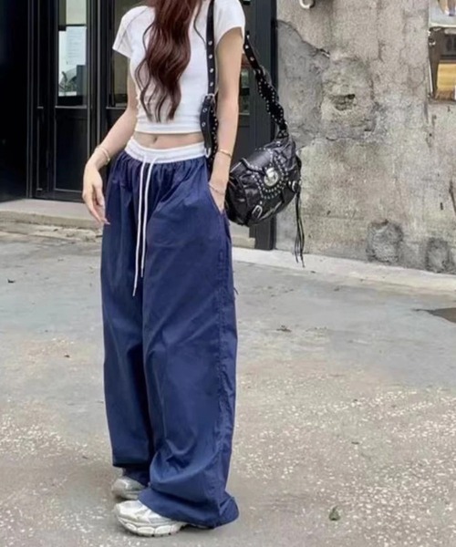 meJane(ミージェーン)の「配色ウエスト ストレートワイドイージーパンツ(その他パンツ・レディース・ブラック/ネイビー・L/M)」の10枚目の写真