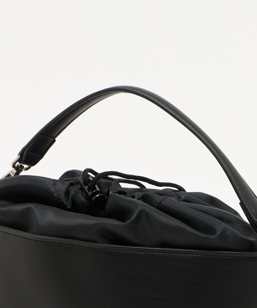 UNITED ARROWS(ユナイテッドアローズ)の「2WAY ランチバッグ(ショルダーバッグ・レディース・ブラック・FREE)」の6枚目の写真