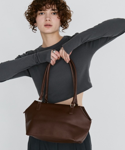 arholiday.standard（エーアールホリデースタンダード）の「soft smooth long handle boston bag / ソフトスムースロングハンドルボストン（ボストンバッグ・レディース・ブラック/ブラウン・FREE）」の7枚目の写真