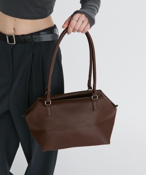 arholiday.standard（エーアールホリデースタンダード）の「soft smooth long handle boston bag / ソフトスムースロングハンドルボストン（ボストンバッグ・レディース・ブラック/ブラウン・FREE）」の8枚目の写真