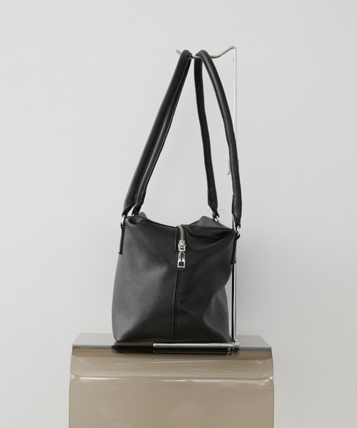 arholiday.standard（エーアールホリデースタンダード）の「soft smooth long handle boston bag / ソフトスムースロングハンドルボストン（ボストンバッグ・レディース・ブラック/ブラウン・FREE）」の12枚目の写真