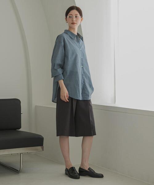 URBAN RESEARCH(アーバンリサーチ)の「ワイドハーフパンツ(その他パンツ・レディース・ブラック/チャコールグレー・38/36)」の17枚目の写真