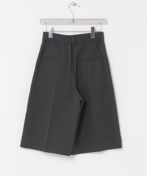 URBAN RESEARCH(アーバンリサーチ)の「ワイドハーフパンツ(その他パンツ・レディース・ブラック/チャコールグレー・38/36)」の21枚目の写真
