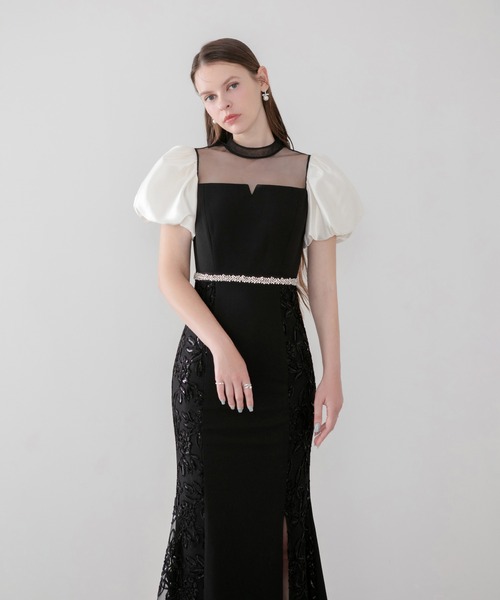 Leja(レジャ)の「【LEJA】パフスリーブビジューラインサイドフラワーマーメイドワンピースドレス美脚効果結婚式 パーティードレス 成人式 二次会 同窓会 お呼ばれ オケージョン 20代 30代(ドレス・レディース・ブラック・MEDIUM/SMALL)」の4枚目の写真